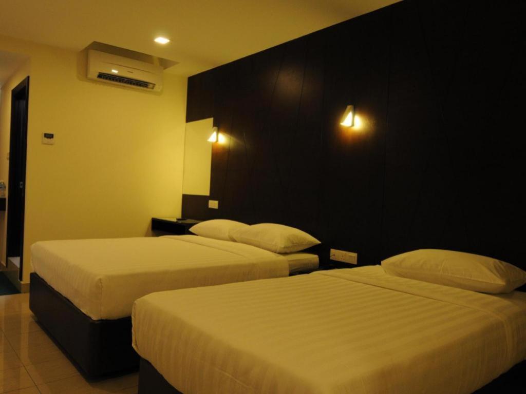 Cathay Hotel Kota Kinabalu Extérieur photo